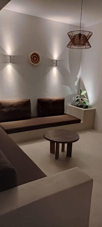 Lejardin Suites Santorini Пиргос Экстерьер фото