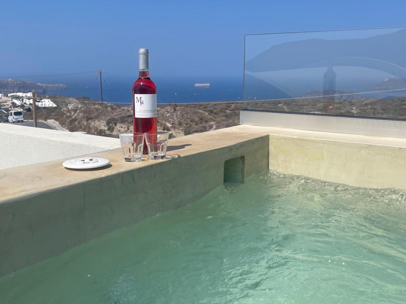 Lejardin Suites Santorini Пиргос Экстерьер фото